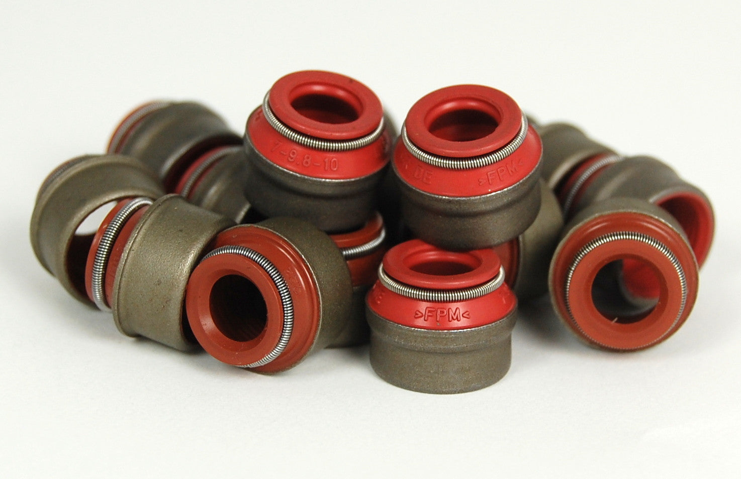 KAD 16v Valve Stem Oil Seal Sets